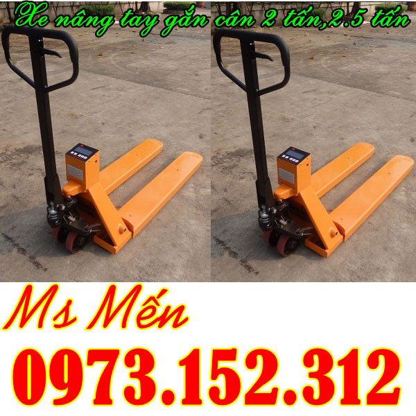 xe-nang-tay-gan-can-2-tan-2.5-tan-gia-re-tai-ha-noi